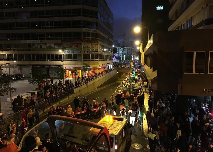 Vista Mar Playa De Canteras Apartamento